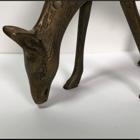 Vintage decorative brass deer 🦌 figurine - Picture 3 of 15